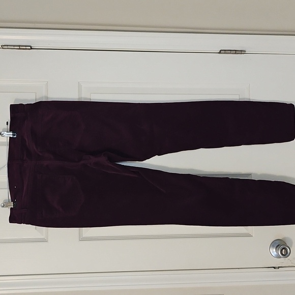 LOFT Burgundy 5 Pocket Corduroy Straight Leg - Picture 5 of 5